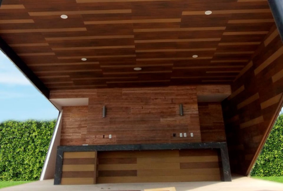 COMMERCIAL PROJECT -WALL AND CEILING - COSHIELD E-PANEL