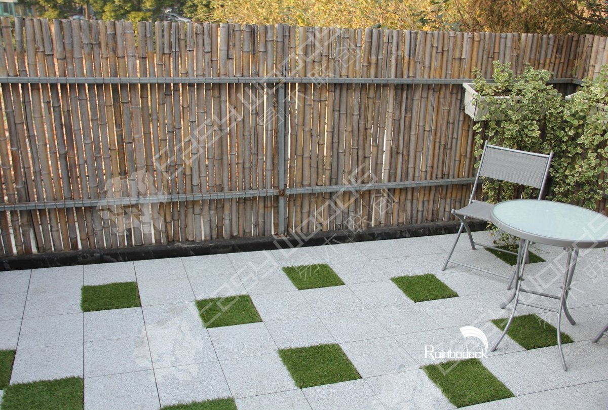 BALCONY - DECK TILE - R-CLICK TIEL TURF AND TILE NATURAL GRANITE