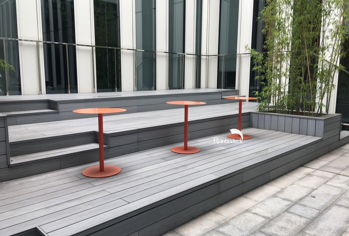 LEISURE AREA OF CBD - DECKING PLATFORM - HPC COSHIELD DECKING PREMIUM