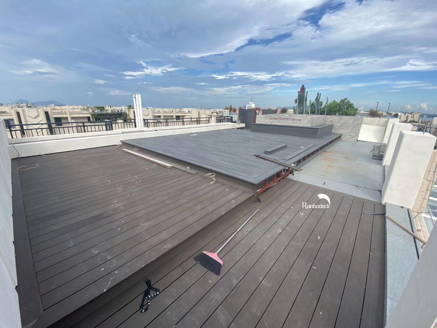 1642131750580201.jpg share g.jpg