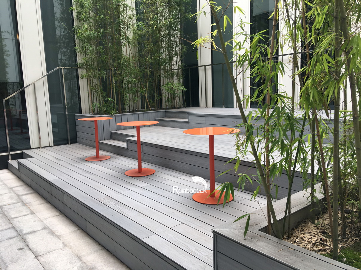 1642142813576240.jpg IMG_1624_调整大小.JPG