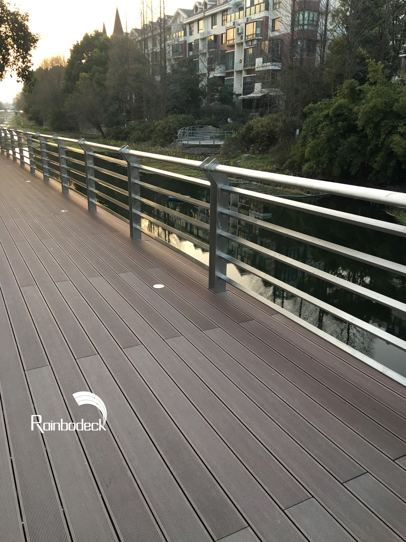 1642150155440925.jpg IMG_9418_调整大小.JPG